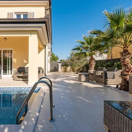 Marevia - Luxury Pool Near Villa *