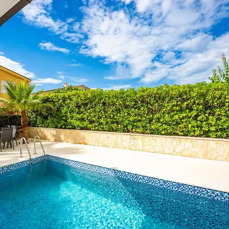 Marevia - Luxury Pool Near * Vir