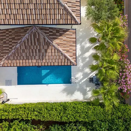 Marevia - Luxury Pool Near Villa