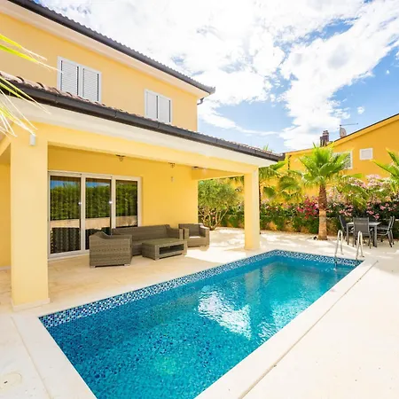 Marevia - Luxury Pool Near Villa *